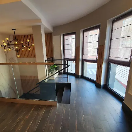 Kapielowa Czarny * Elk