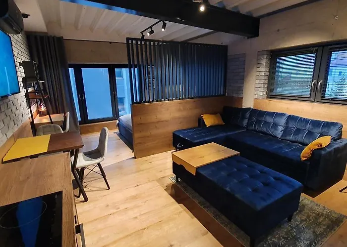 Kapielowa Czarny Apartment Elk